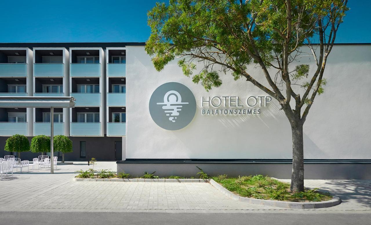 Hotel Otp Balatonszárszó Eksteriør bilde
